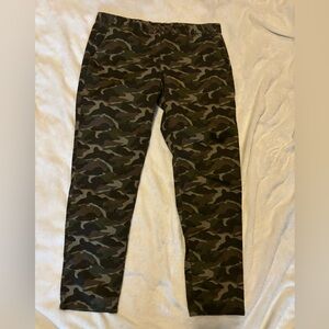 Gap, Women’s, Broken In Straight, Camouflage, Pants